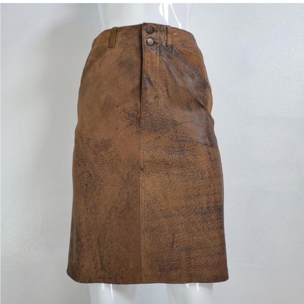 💕VINTAGE brown LEATHER Liz wear skirt💕 size 10 by Lizwear. Excellent condition.